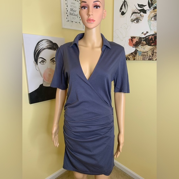 NWT MONROW Shirred Waist Wrap Dress in Gray, Size Medium - Picture 9 of 10